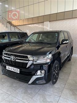 تۆیۆتا لاند کروزەر